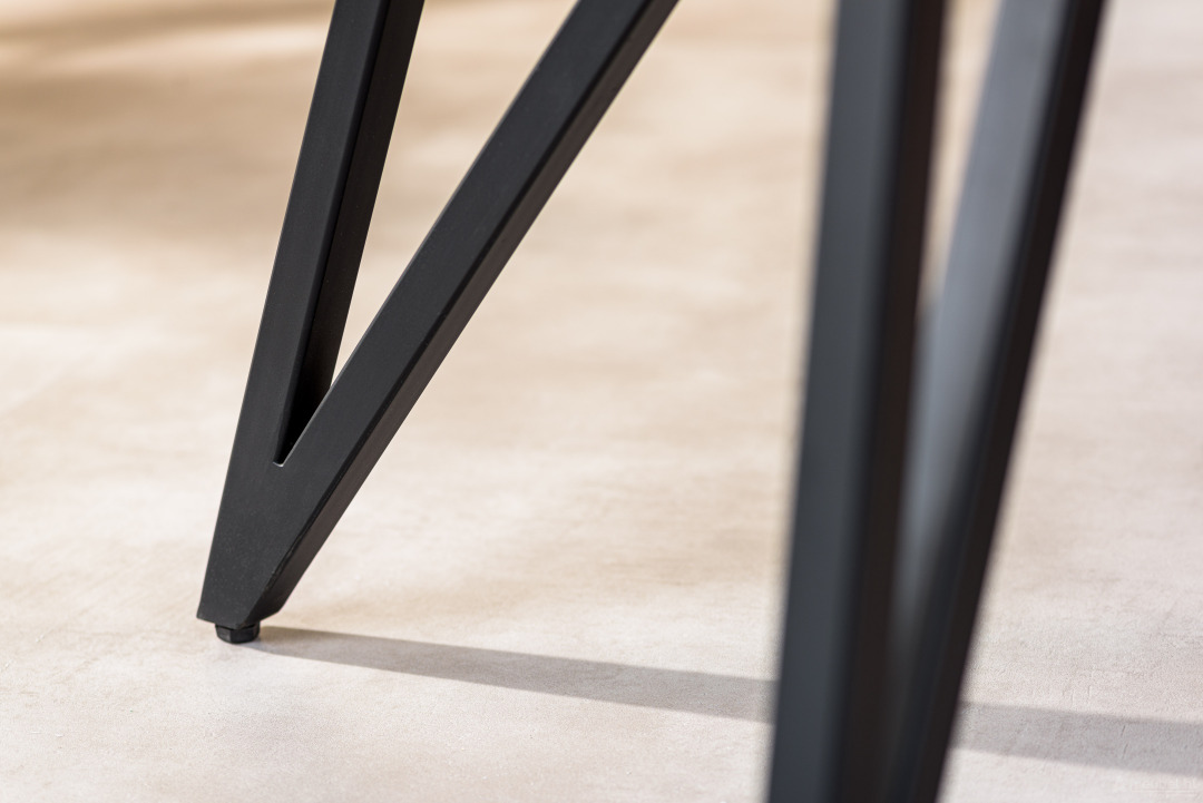 Eettafel Mira Zwart Klein 160cm – foto 6 – A-meubel