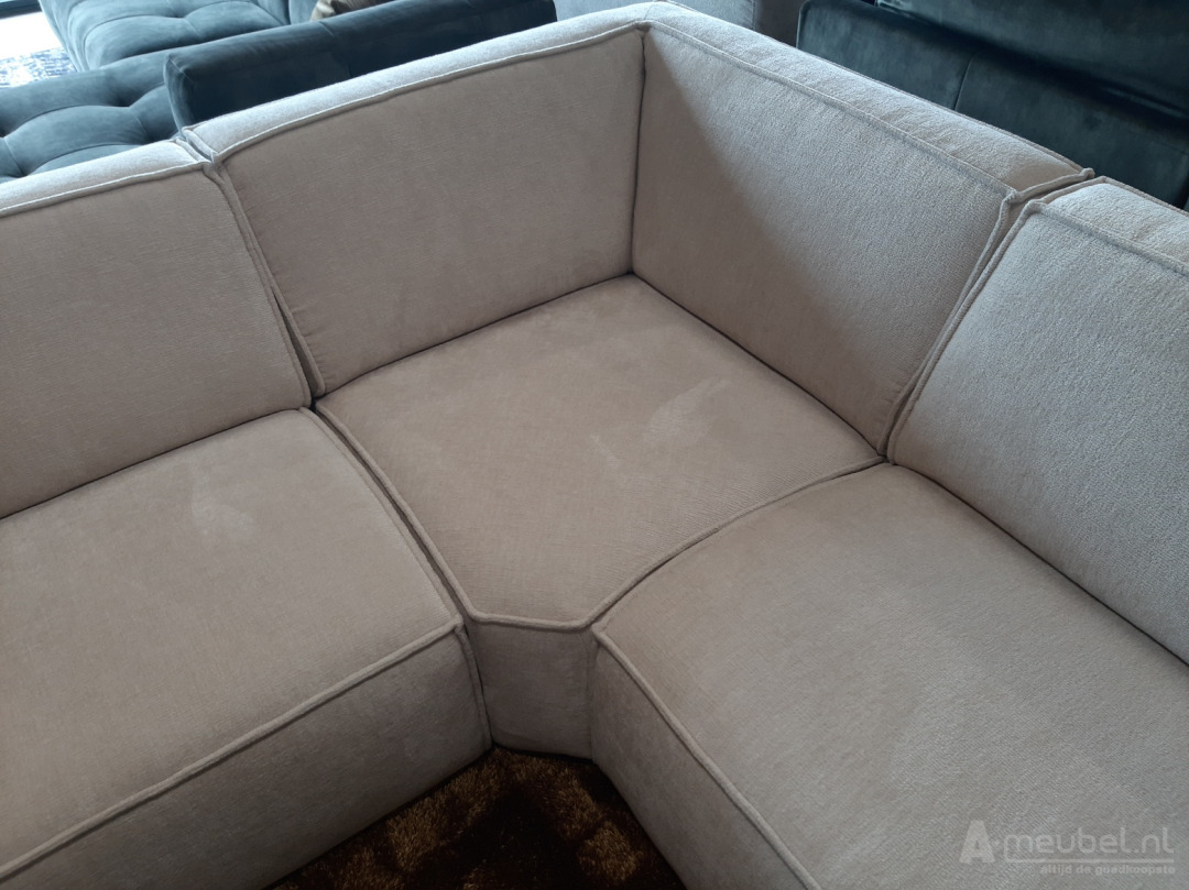 Hoekbank Leeuwarden 313cm – foto 3 – A-meubel