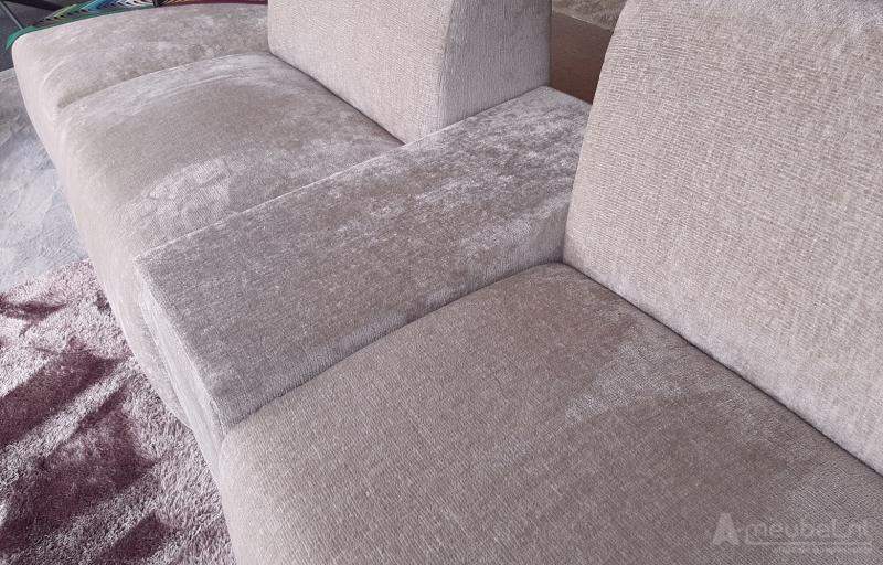 Veenendaal Pouffe + 1 zit + Gestoffeerde Tafel + 1 zit + Longchair – foto 3 – A-meubel