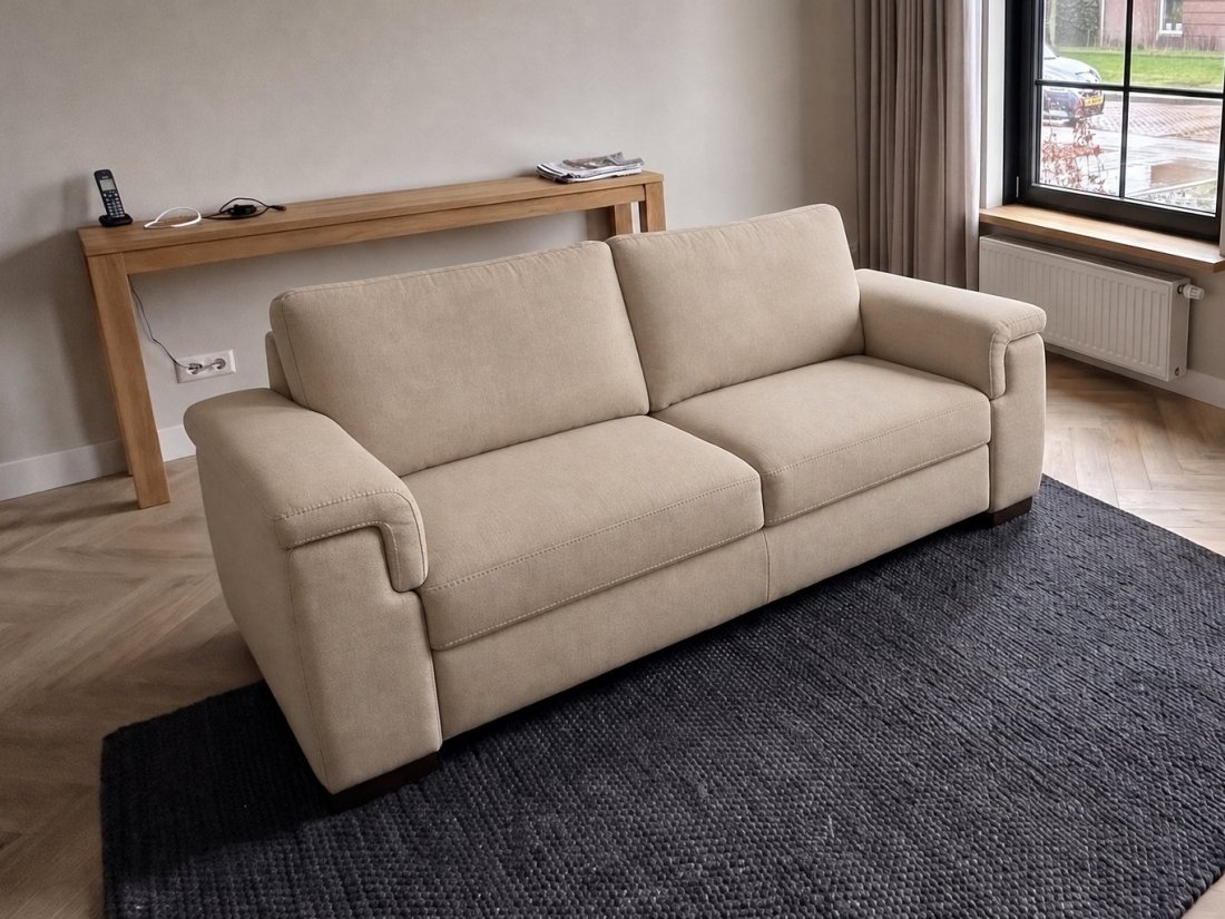 Elsen 2.5 Zits Bank in beige – kleurimpressie – A-meubel