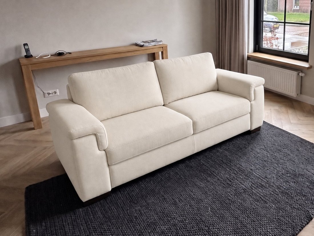 Elsen 2.5 Zits Bank in creme – kleurimpressie – A-meubel