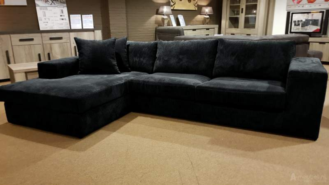 Loenen Longchair Zwart – A-meubel