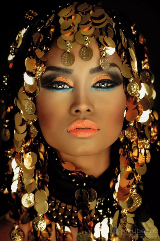 Portrait of an Arabian princess 60cm – A-meubel