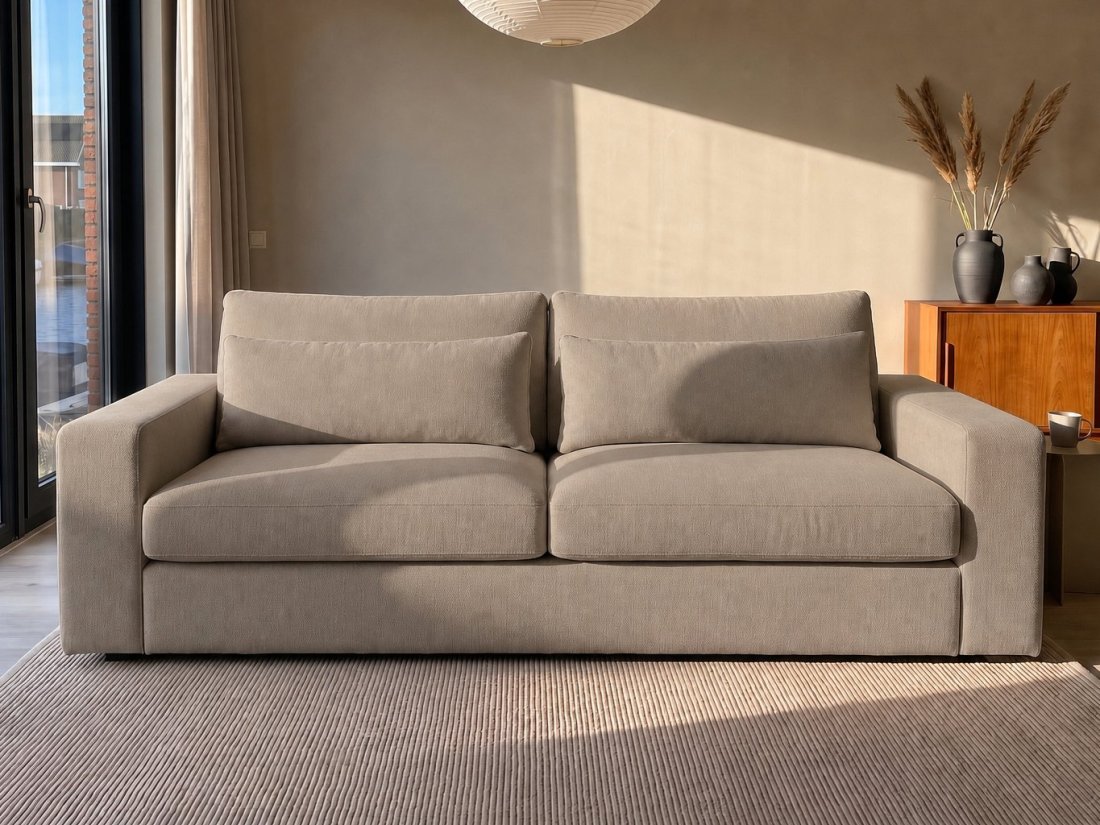 Terheijden 2 Zits Bank in taupe – kleurimpressie – A-meubel