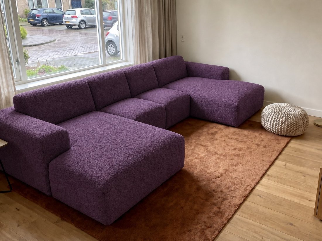 Veenendaal Longchair + 2 Zits + Longchair in paars – kleurimpressie – A-meubel