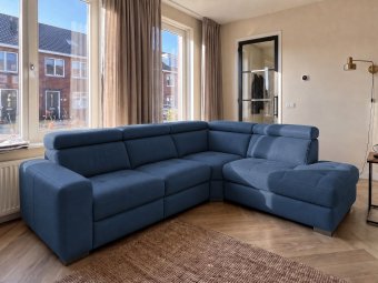 Harderwijk Ottomaan in blauw – kleurimpressie