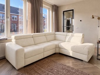 Harderwijk Ottomaan in creme – kleurimpressie