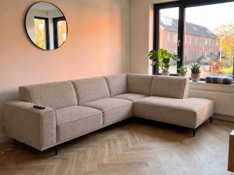 Hoekbank Huizen in taupe – kleurimpressie
